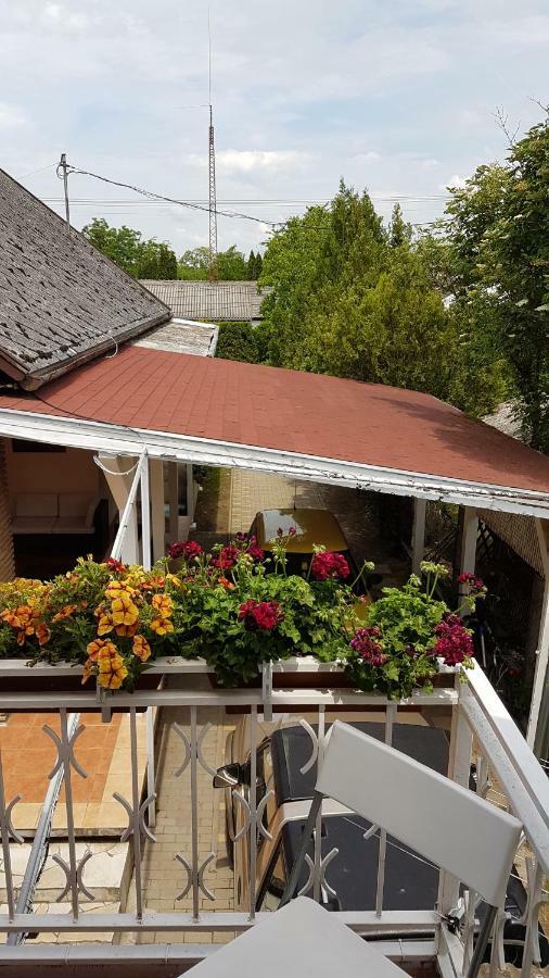 Család-Barát Apartman Balatonlelle Exterior foto